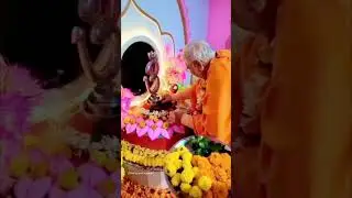 পরম পূজনীয় শ্রীশ্রী দাদামণির দিব্য উপস্থিতিতে গৃহ প্রবেশ। 