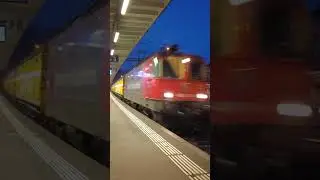 Re 420 mit Postzug Durchfahrt in Uzwil