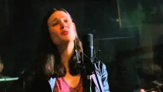 'Tongue Behind My Teeth' | The Bridge 909 in Studio