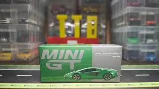 MiniGT Unboxing: Classic Lamborghini Countach LPI 800-4 in Stunning Green