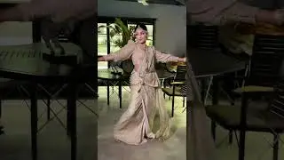 A bride dressed in the Kandyan style performing a Kandyan dance