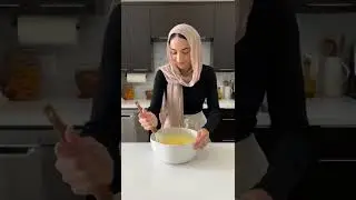 It&rsquo;s SO EASY to make the famous Magnolia Bakery Banana Pudding at home!