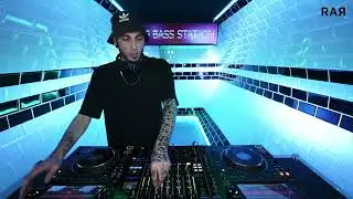 MORPHEE / 133 BPM - BASS STATION 2 - 049 / RAW TECHNO