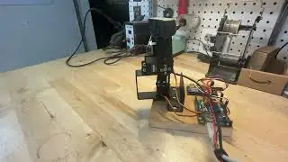 Servo follower, servo view