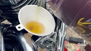 Suzuki vz 800 Marauder Oil Change -Leon’Garage 