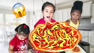 WE MADE PIZZA FOR THE FIRST TIME! | DHARMA AND SERENITY'S WORLD