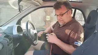 Where is the battery in a Smart Passion city courser coupe and how to jump start