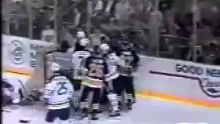 One Of The SCARIEST NHL Moments (Clint Malarchuk)
