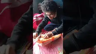 My first BWS EST 1988 ukelele unboxing video