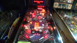 Freddy A Nightmare on Elm Street Pinball Machine