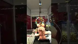 GIANT CLAW MACHINE FAIL #cranemachine #claw #clawmachine #arcade #arcadegame #toymachine #grabber