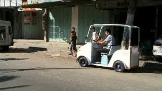 Palestinian cabbie builds Gaza's first electric car