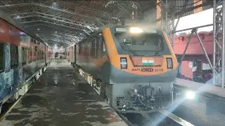 New Train Howrah-AnandBihar Amrit Bharat express entering Liluah Shorting Yard after Trial Run
