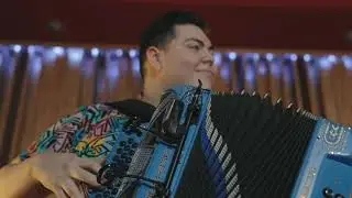 LEMANZ- Forastera/Ojitos Mentirosos (En Vivo)