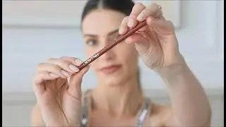 RETRACTABLE WATERPROOF LIP LINER - Palladio Beauty