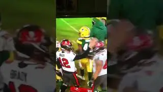 Tom Brady and Aaron Rodgers exchange words after nfc championship