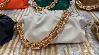 THE CHAIN POUCH BOTTEGA VENETA
