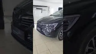 Renault Arkana - затемнение фар, туманок пленкой Stek, оклейка решетки и значка, тонировка стекол