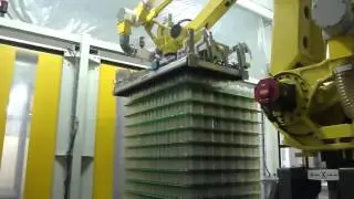 AXYMATIC Unigripper moves 1/2 layer of glass