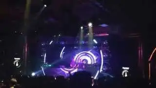 International DJ duo CAZZETTE live @ Republiq Club, Resorts World Manila, Philippines 08-08-14