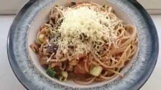 Unofficial Slimming World Syn Free Salmon Carbonara Recipe // Tastefully Vikkie