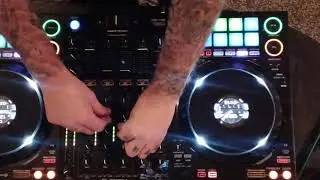 4 deck Techno and electronica mix