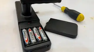 How to replace battery holder smartlock