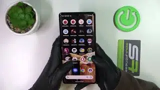 GOOGLE Pixel 7 Pro Hand Size Comparison