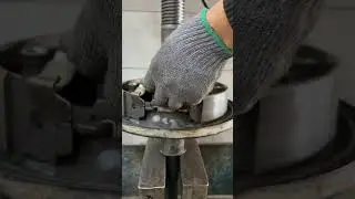 Rear Hub Wheel Bearing Pressing