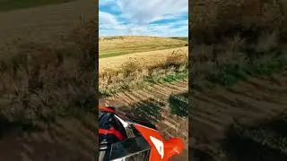 #rallyraid #highspeed #dirt #enduro #nature #river #music #crf300l #honda #motorcycle #bikelife #go