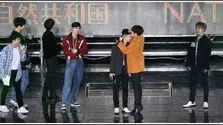 190316 Baeksoo Moment - 'Best Couple Award' Look Chanyeol & Suho Reaction