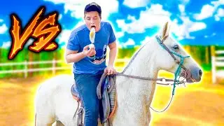DESAFIO da COMIDA a CAVALO * Muito Engraçado