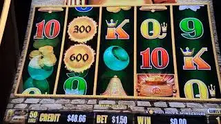 Happy kept on giving me Bonuses!!! #Slots #Casino