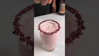 My Favourite Summer Drink😍 | Rooh Afza Milkshake #shorts