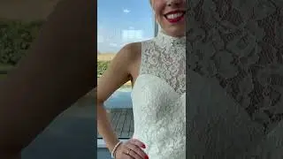 Verspielt und zart ist dieses Standesamtkleid. &hearts;️ Perfekt f&uuml;r deine Trauung! 💒