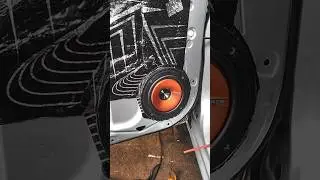 Sigra pemasangan speaker split orca, power momentum 4chane, subwoofer ads 12inch + box