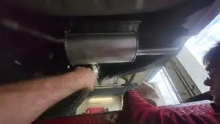 Оригинальный глушитель для выхлопной системы Nissan Sentra.