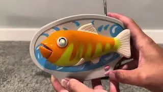 Fish shape radio 