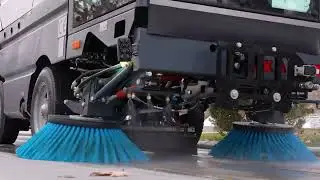 BALAYEUSE DE ROUTE COMPACTE AGA2100