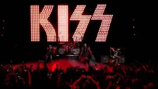 KISS Kruise 2- Psycho Circus- first night show.