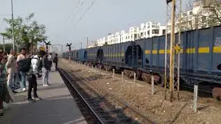 33932+33089 BKSC WAG9HCi twin galloping through DDJ with empty freight towards DKAE. 🥰🥰