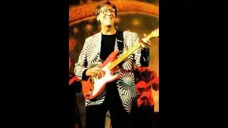 HANK MARVIN 