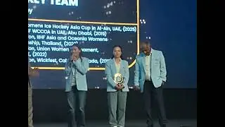 #Women's #icehockey #Ladakh Award at #IAmGame Sports conclave 2025