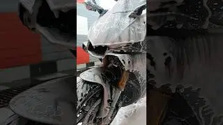 YAMAHA R1 🤩🤩🤩🤯 For a wash .. #yamaha #r1 #youtubeshorts #viral #shorts