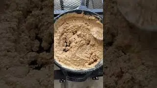 Cajun Carnivore Chronicles- Homemade Cajun Roux! Dats Right!