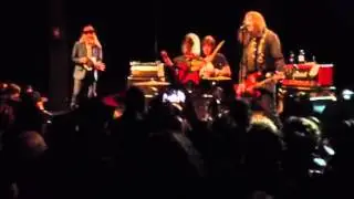 Dead Moon sing Tres Shannon Happy Birthday