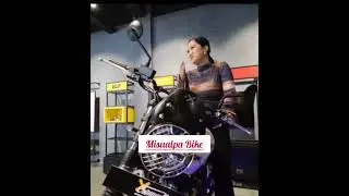 Misualpa Bike-ah Nunu-i a chuang e.. #mizo #shorts #newbike #showroom #aizawl