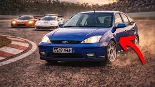 La Ford Compacte &laquo; Sans Style &raquo; qui a Battu des Voitures de Course dans le Monde