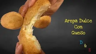 Arepa Dulce Rellena de Queso