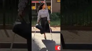 Amputee lady adaptive crutches life | one leg #crutching